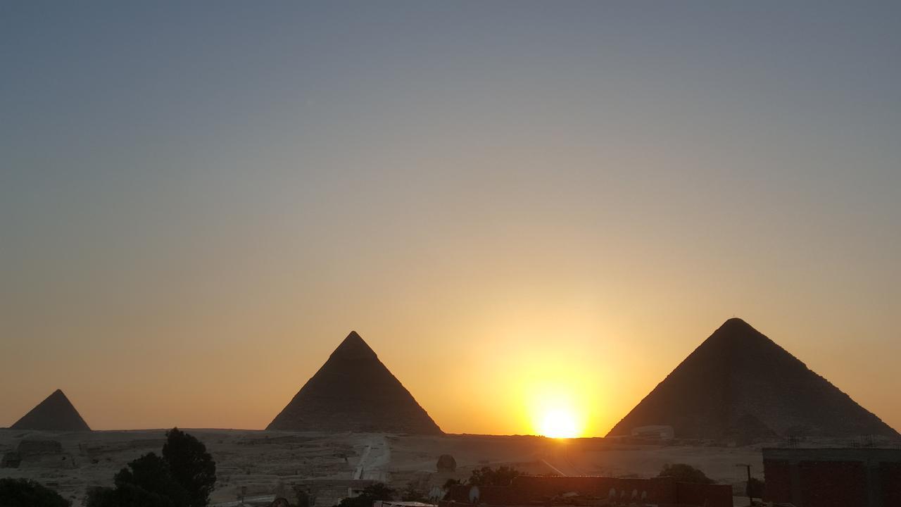 Royal Pyramids Inn Кайро Екстериор снимка